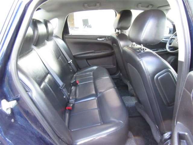 2011 Chevrolet Impala Police 4dr Sedan w/3FL